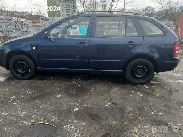 Шкода Фабия 1.4 бензин 12/2004 год Климатик - 1499€ Тел 0897440948, снимка 5 - Автомобили и джипове - 53392829
