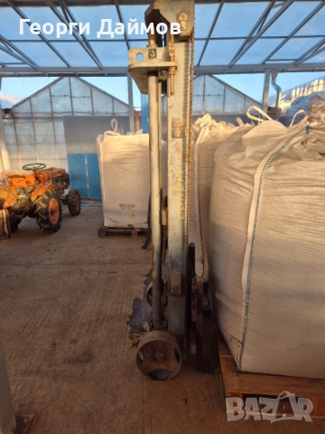 Мотокарно устройсво за трактор 