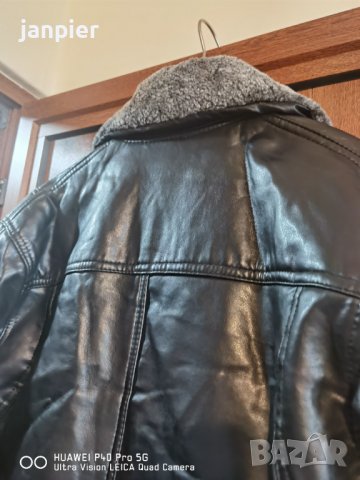 Мъхко кожено яке V-Nida. Размер L, снимка 4 - Якета - 39018174