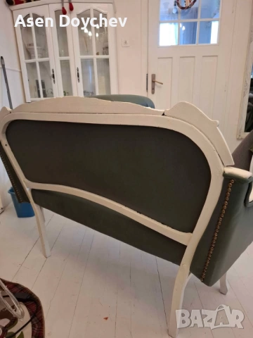 Винтидж диван двойка с 2 табуретки 200 евро, снимка 3 - Дивани и мека мебел - 53663830