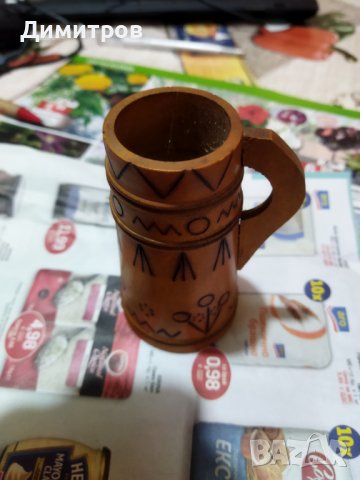 Дървена чашка