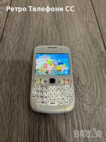 BlackBerry Curve Цвят Бяла Перла