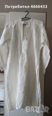 Дамска риза от народна носия