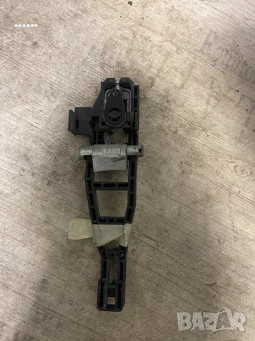 Механизъм за предна лява външна дръжа на врата - Форд Мондео МК4, снимка 2 - Части - 48540927