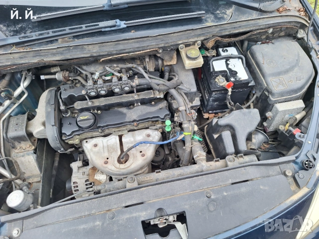 Peugeot 307 1.4 16V 88к.с., снимка 15 - Автомобили и джипове - 53664768