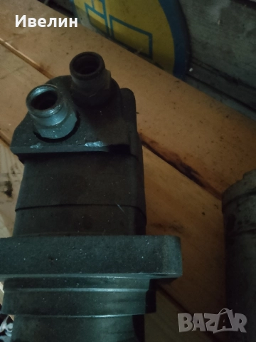 ходова хидро мотор Еaton Char lynn, снимка 3 - Индустриална техника - 51638519