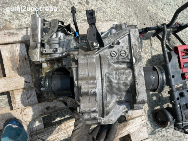 Ръчна Скоростна Кутия SUZUKI SX4 S-Cross JY 2018 1.0 Турбо, снимка 6 - Части - 50742005