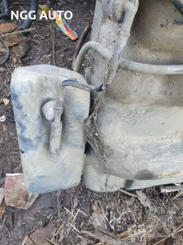 Резервоар за Мерцедес Вито 638, Mercedes Benz Vito W638, 638 471 0801F, 6384710801F, снимка 5 - Части - 48562212