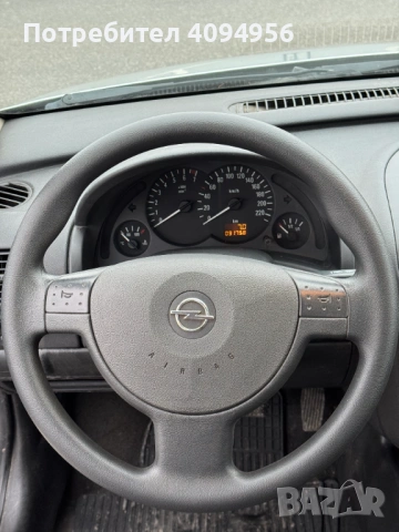 Opel Corsa C 1.2i 75кс, снимка 10 - Автомобили и джипове - 53215259