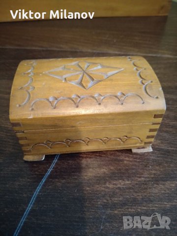 Резбована кутийка, снимка 2 - Декорация за дома - 35735078