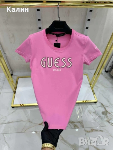 Дамски тениски Guess - различни цветове - 18€, снимка 3 - Тениски - 53236635