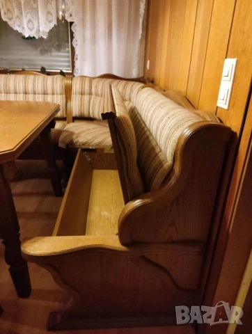 🌟 Масивен кухненски ъгъл Wössner с разтегателна маса и 2 стола – отлично състояние! 🌟, снимка 4 - Дивани и мека мебел - 53787578