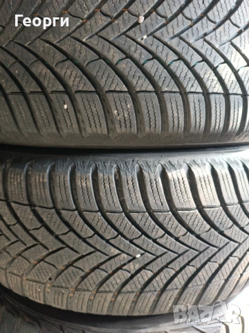 2бр.зимни гуми 215/55/17 Semperit, снимка 7 - Гуми и джанти - 53665217