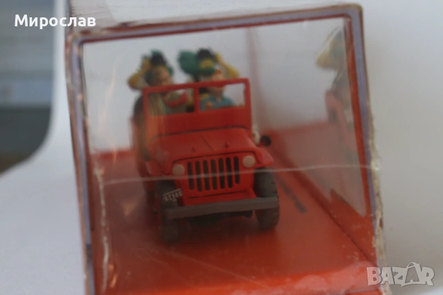 1:43?? TINTIN WILLYS MB1943 КОЛИЧКА ИГРАЧКА МОДЕЛ, снимка 4 - Колекции - 53086086