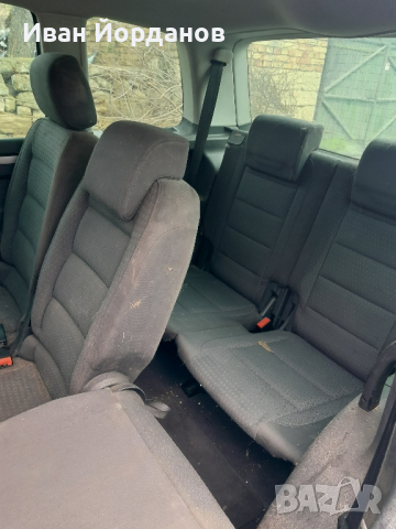 Volkswagen Touran 1.6 FSI на части, снимка 9 - Автомобили и джипове - 44824720