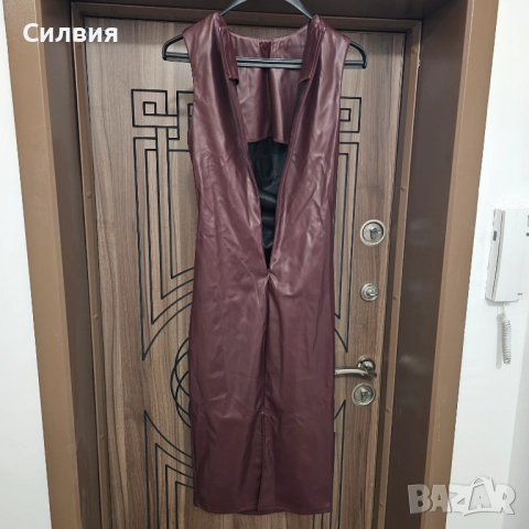 Нова червена дълга лъскава кожена рокля "Shein" / "Шейн", размер S, снимка 12 - Рокли - 52414085
