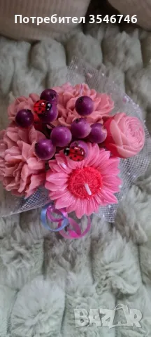 Букети от соев восък в кашпа , снимка 1