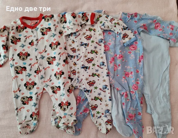 Бебешки бодита, ромпъри и други 0-6 м., снимка 12 - Комплекти за бебе - 49543715