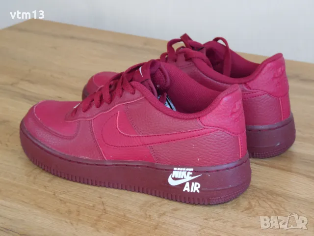 Nike Air Force 1 'Wine Red' - 38,5 номер Оригинални!, снимка 3 - Маратонки - 50132975