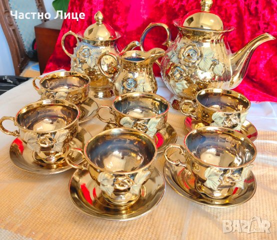 Разкошен Старинен Позлатен Порцеланов Сервиз Комплект за Чай с Релефни Рози, снимка 7 - Сервизи - 42221996