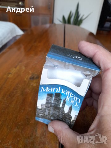 Стара кутия от цигари Manhattan, снимка 3 - Колекции - 42193472