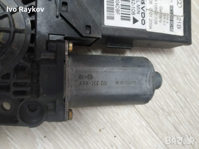 Мотор стъклоповдигач, преден ляв , SEAT  Altea , 8E2 959 801 B, 8E2959801B, снимка 6 - Части - 51006909