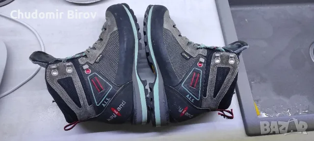 Дамски туристически обурки, снимка 3 - Маратонки - 48866926