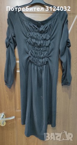 Продавам рокля с дълъг ръкав, снимка 2 - Рокли - 34307504