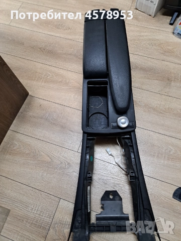 Контролер навигация + централен панел и подлакътник за Mercedes W204, снимка 3 - Части - 52236546