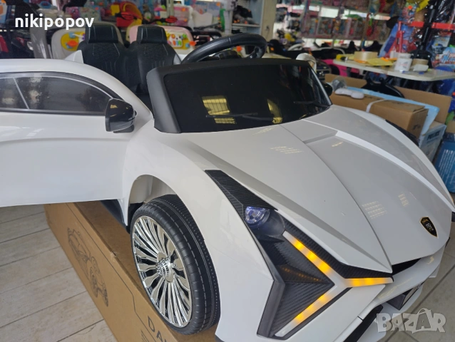 PORSCH Акумулаторна кола DAKOTA бял, снимка 11 - Коли, камиони, мотори, писти - 53849136