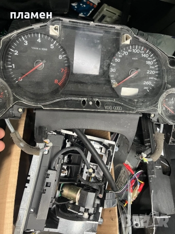 Останали части A8 D3 , снимка 16 - Автомобили и джипове - 51974202