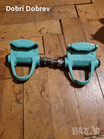 педали за велосипеди шосейни shimano седалки campagnolo челюсти , снимка 14 - Части за велосипеди - 50302866