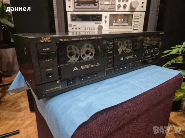 Двукасетен дек JVC TD-W30 в отлично техническо състояние + подарък, снимка 2 - Декове - 56074991
