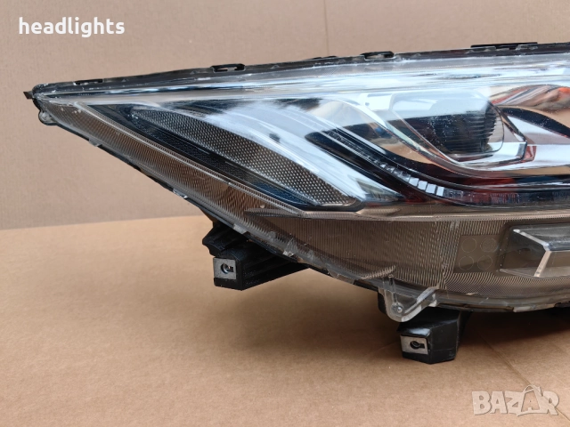 Фар за Mitsubishi Eclipse Cross / Митсубиши Еклипс Крос, снимка 5 - Части - 52942892