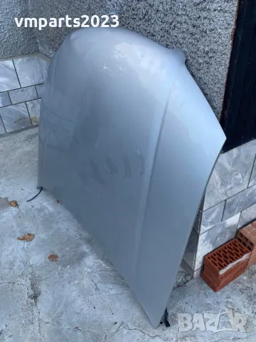 Преден капак Audi A8 D3 Ауди А8 , снимка 2 - Части - 49781295