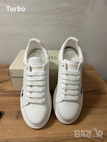 Alexander McQueen - 45, снимка 3 - Кецове - 53826163