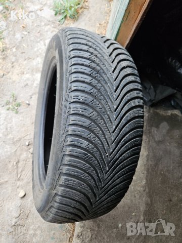 Зимни гуми Michelin 205/55 R16 4бр., снимка 1 - Гуми и джанти - 41884161