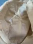 Светлобежова дамска шапка с козирка , снимка 4