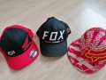 Fox шапки с козирка 
