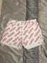 Къси панталонки Guess, снимка 1