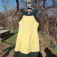 дамска рокля в Жълто М -35лв, снимка 1 - Рокли - 44750449