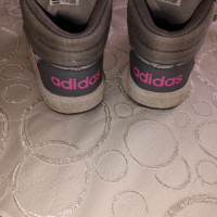 Маратонки Adidas , снимка 3 - Детски маратонки - 44529808