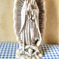 статуетка Дева Мария , снимка 1 - Статуетки - 40940682