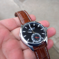 Продавам оригинален Часовник Alpina Horological Series Smartwatch Quartz Chronograph, снимка 11 - Мъжки - 36151265