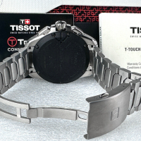 Tissot T-Touch Connect Solar Sapphire Titanium смарт часовник, снимка 5 - Смарт часовници - 40138598