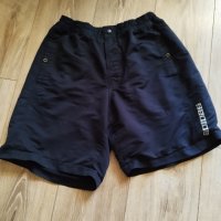 adidas m, снимка 1 - Къси панталони - 41682826