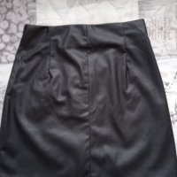 Нова кожена черна пола H&M, снимка 1 - Поли - 40348736
