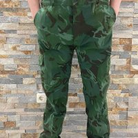 Военни камуфлажни панталони , снимка 1 - Панталони - 41788619