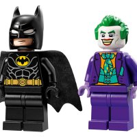 LEGO® Marvel Super Heroes 76224 - Батмобил: Батман срещу Жокера - преследване, снимка 4 - Конструктори - 41862176