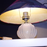 Стара АРТ нощна лампа с порцеланова основа, снимка 10 - Настолни лампи - 41593031